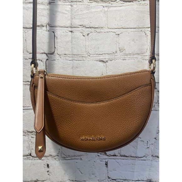 Michael Kors crossbody purse - Picture 1 of 9